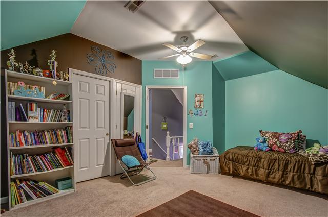 1082 Cliff White Road Columbia, TN 38401 - Photo 21 of 30 Upstairs room, would make a great bedroom or hobby room