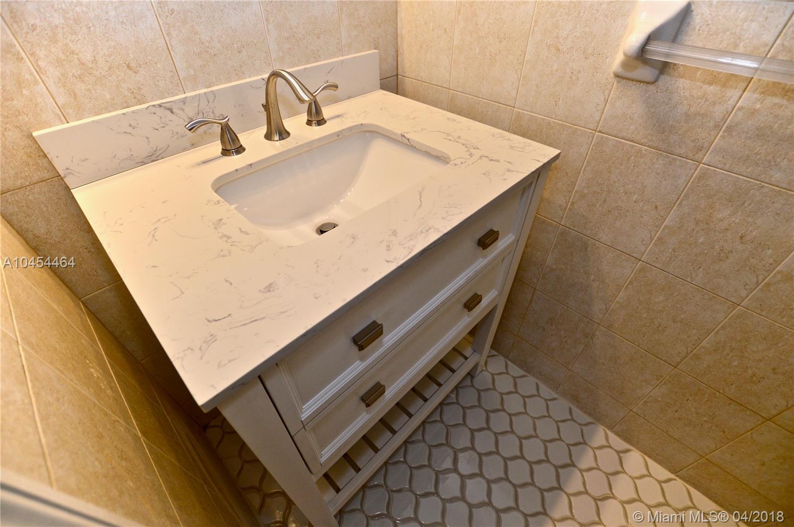 12152 Natalies Cove Road Cooper City, FL 33330 - Photo 15 of 33