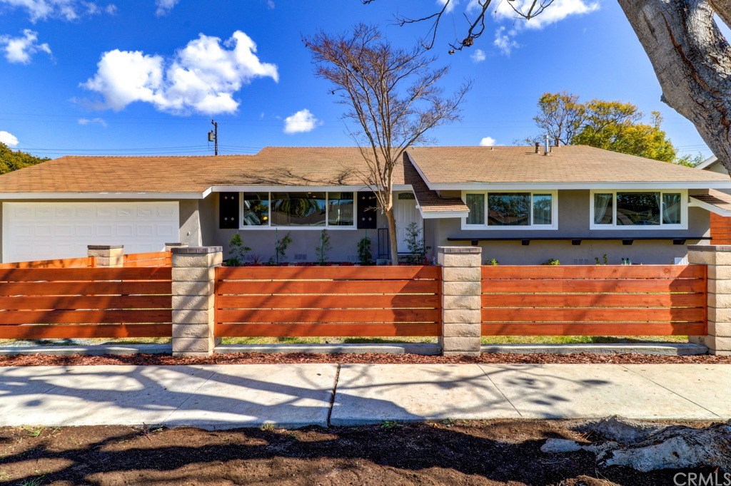 2444 Fordham Drive Costa Mesa, CA 92626 - Photo 45 of 50