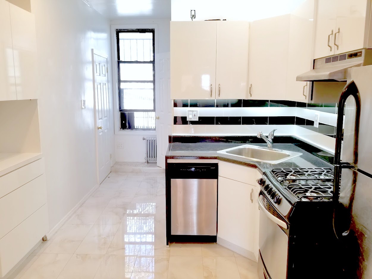 299 Devoe Street, Unit 3R Brooklyn, NY 11211 - Photo 5 of 7