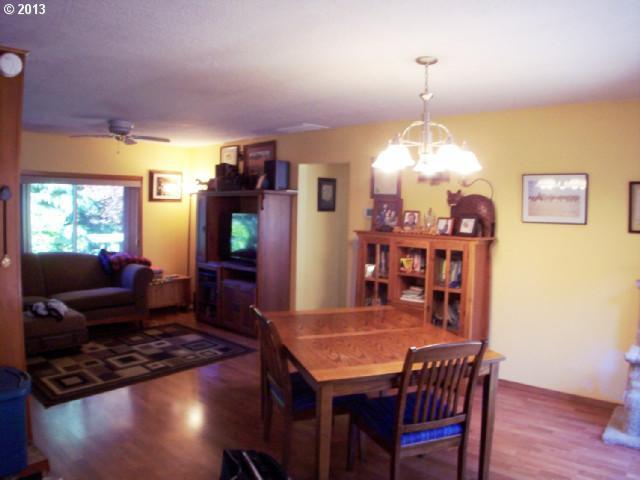7044 Bates Road South Salem, OR 97306 - Photo 12 of 16
