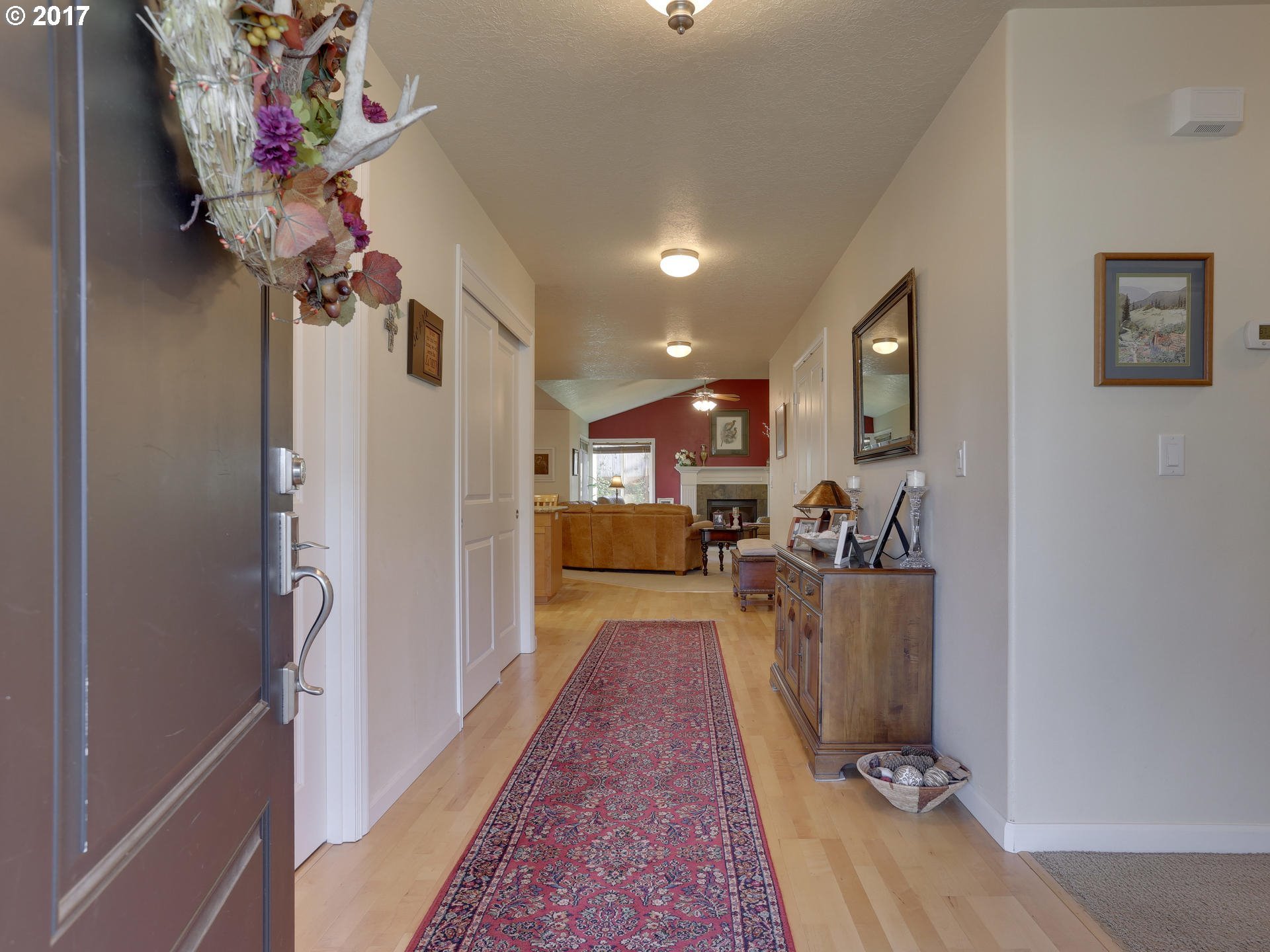 3648 10th Street Hubbard, OR 97032 - Photo 3 of 25