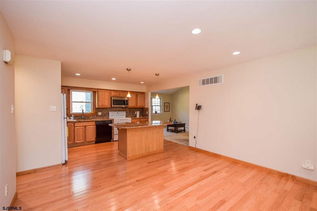 29 Foxborough Road Ocean View, NJ 08230 - Photo 6 of 25 Gallery Image 6
