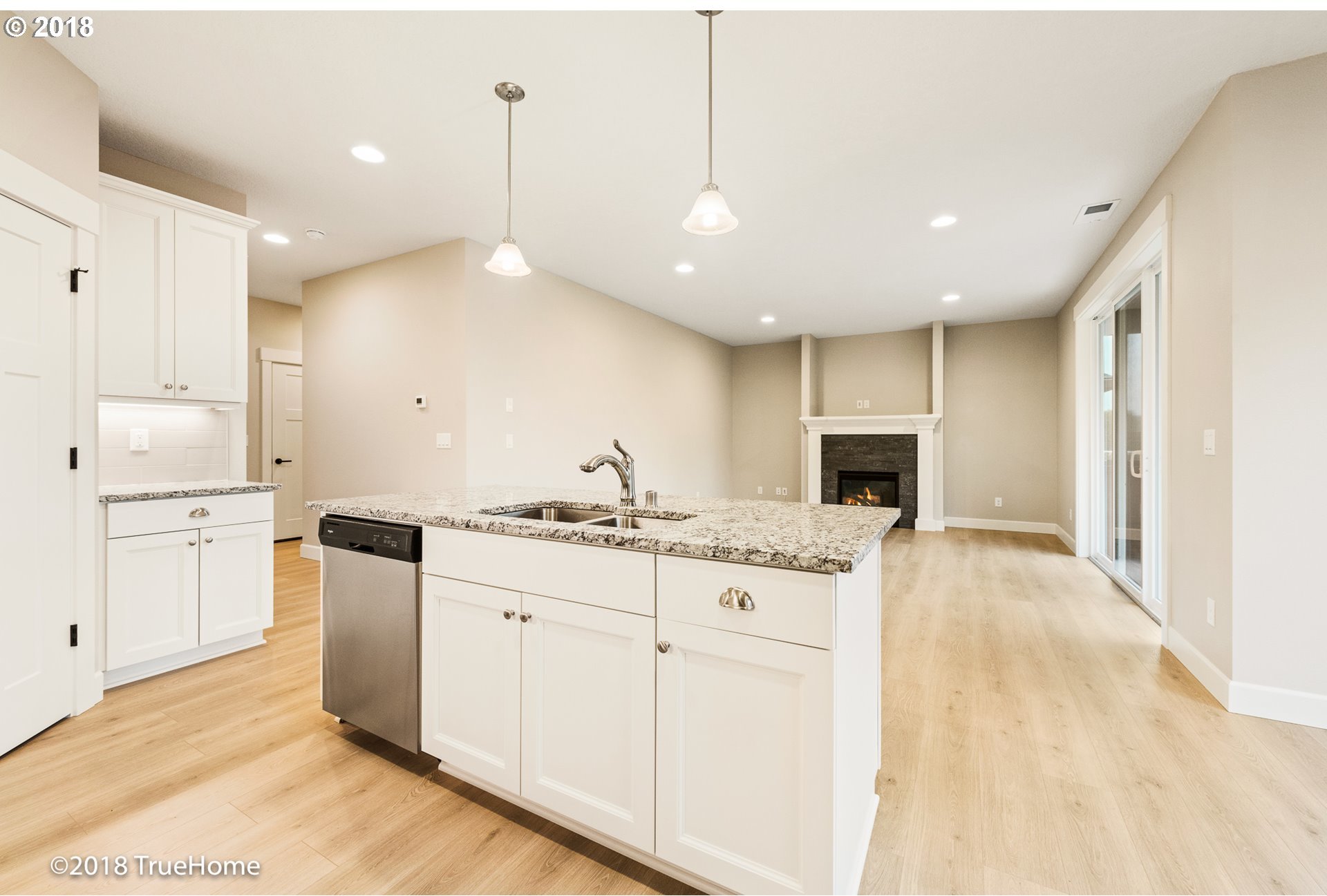 1146 South Quail Run Place, Unit LOT38 Ridgefield, WA 98642 - Photo 9 of 32