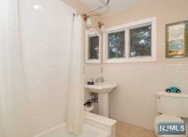 63 Beveridge Road Mahwah, NJ 07430 - Photo 20 of 25