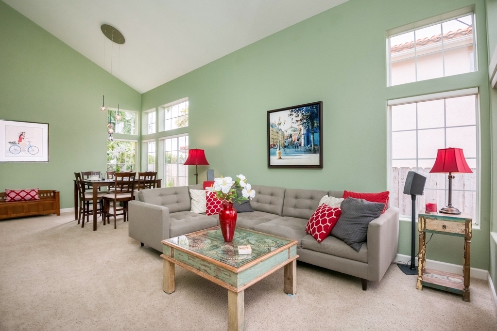 2375 Terraza Ribera Carlsbad, CA 92009 - Photo 5 of 25