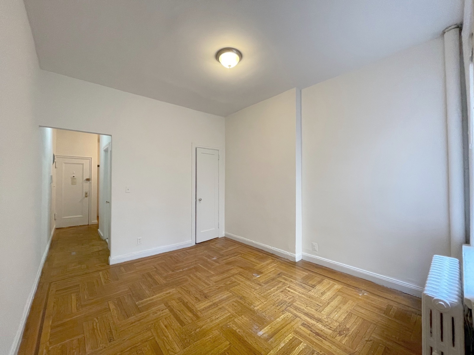 195 Prince Street, Unit 2W Manhattan, NY 10012 - Photo 4 of 6