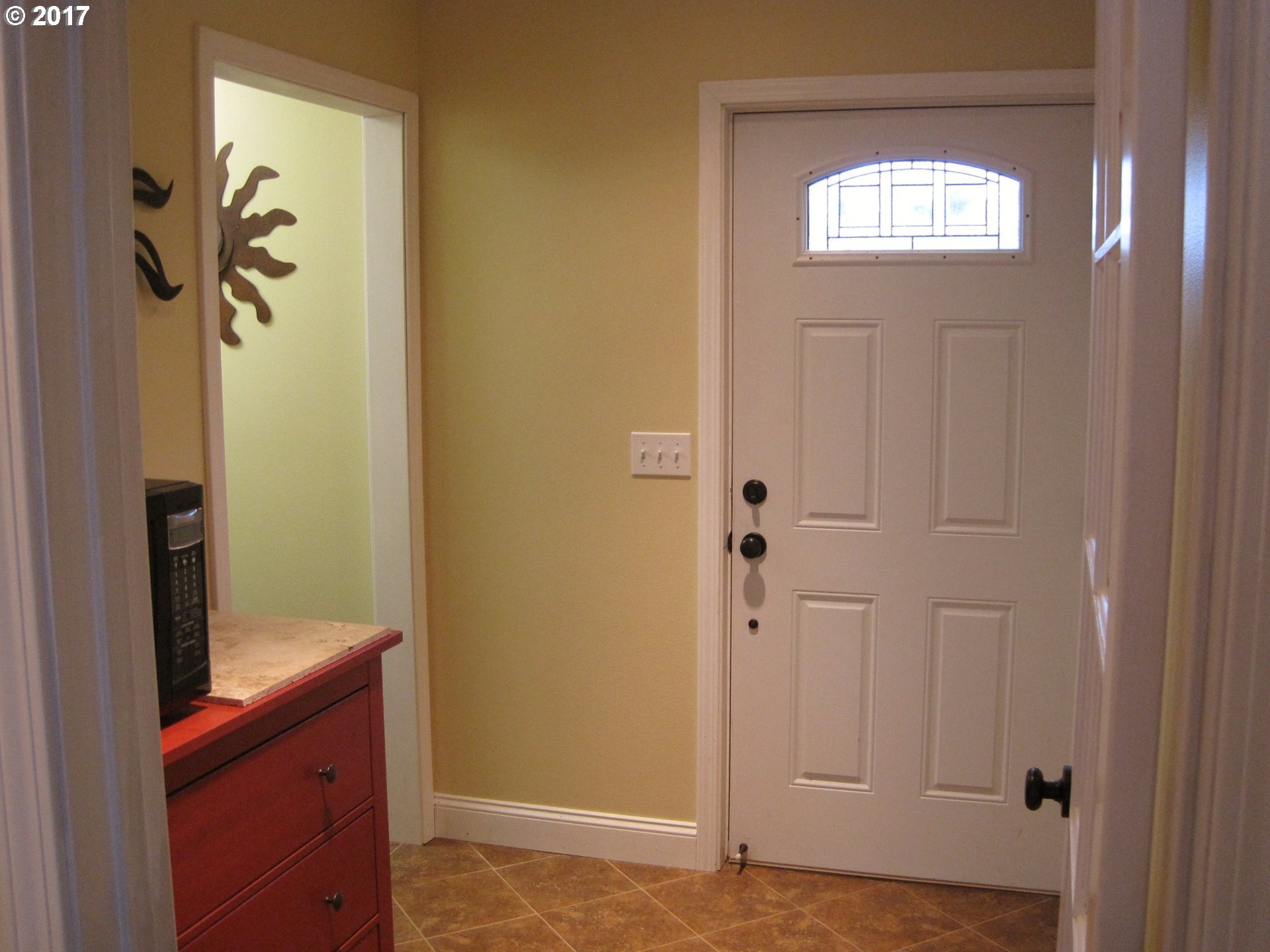 807 Riverside Street Maupin, OR 97037 - Photo 10 of 32 Gallery Image 10