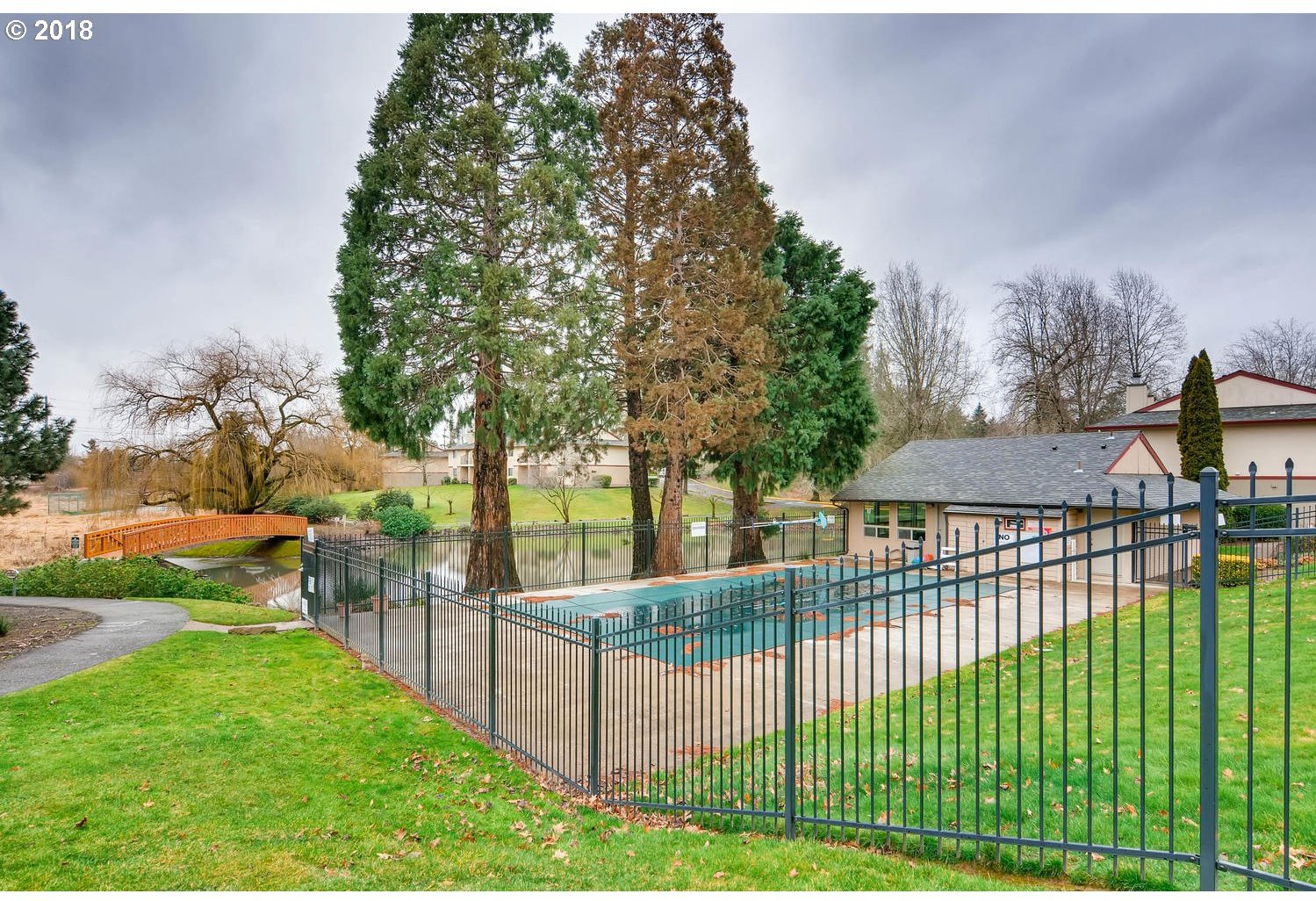 12628 Northwest Barnes Road, Unit 11 Portland, OR 97229 - Photo 21 of 24 Gallery Image 21