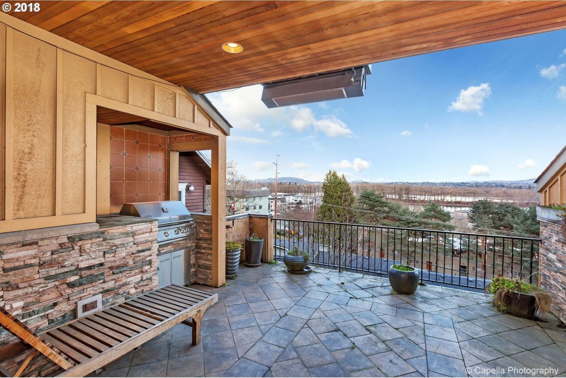 5012 Southwest View Point Terrace Portland, OR 97239 - Photo 2 of 21