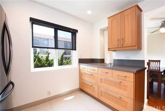 $510,000 | 2302 2nd Street, Unit 2D, Long Beach, CA 90803