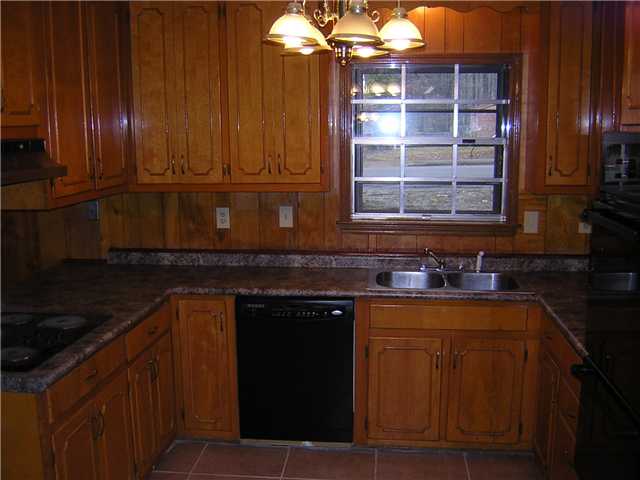 3269 McCorkle Road Memphis, TN 38116 - Photo 3 of 12