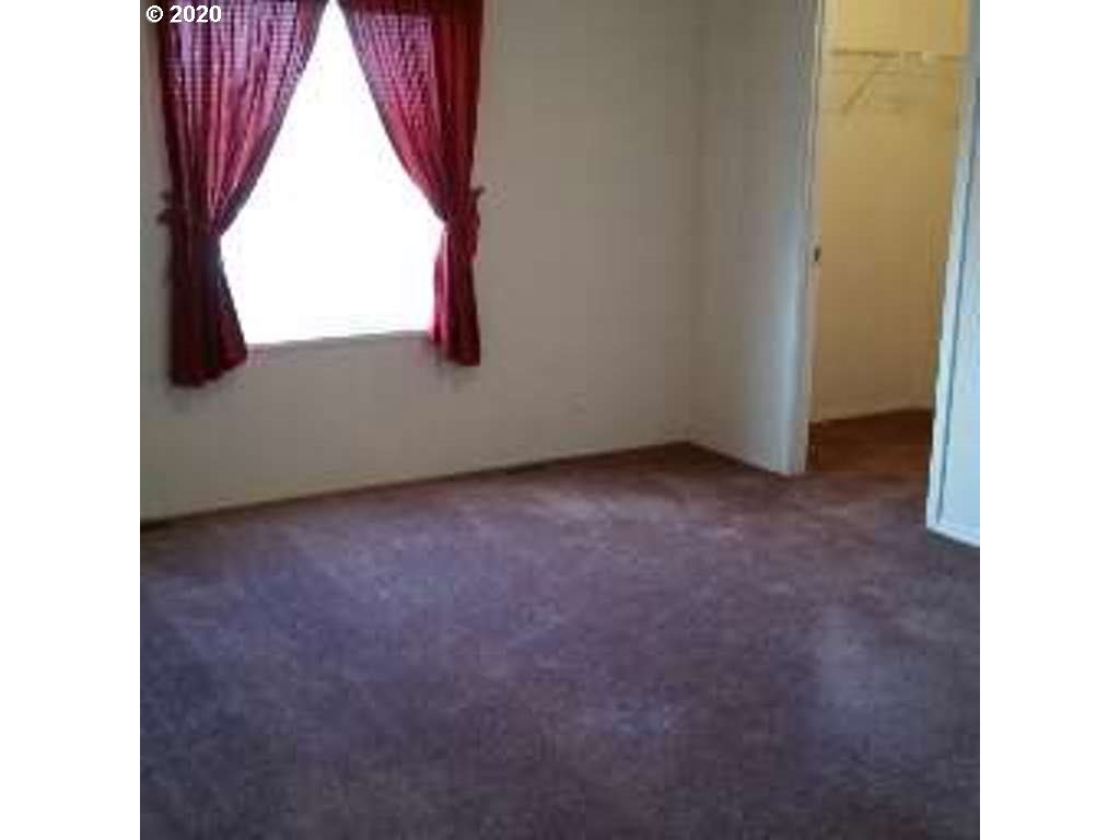 3124 Southwest River View Drive Pendleton, OR 97801 - Photo 16 of 29