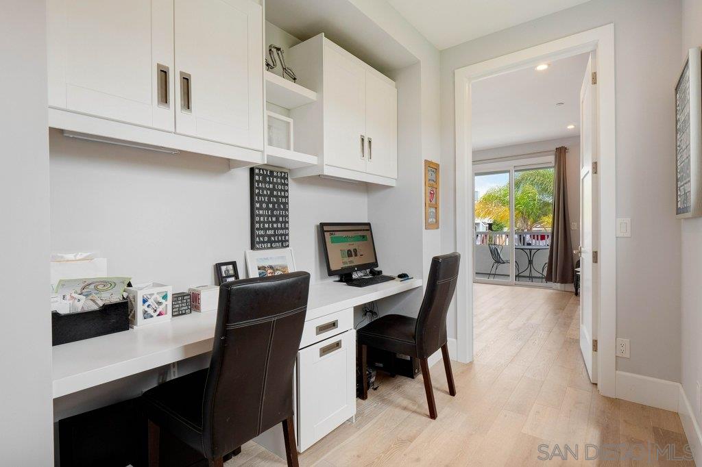 374 D Avenue Coronado, CA 92118 - Photo 22 of 25