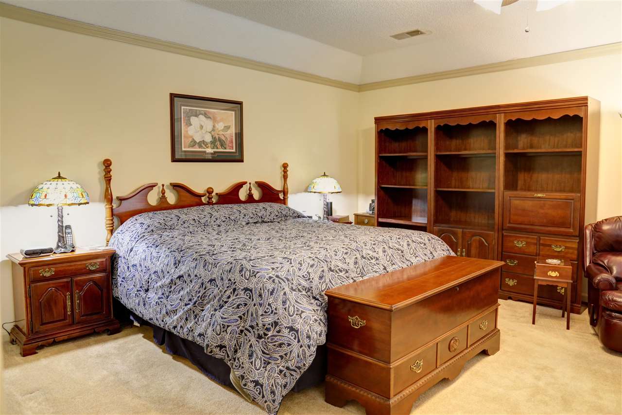 1987 Newfields Road Germantown, TN 38139 - Photo 11 of 25 Gallery Image 11