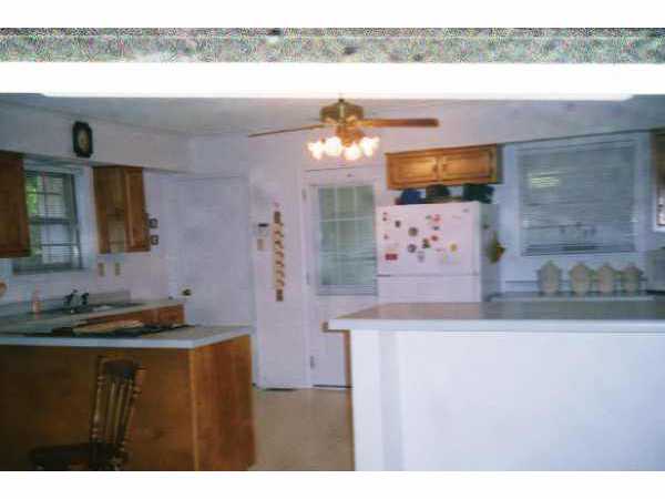 3023 Knight Road Memphis, TN 38118 - Photo 5 of 7