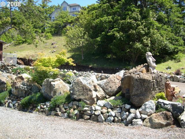 94424 Tom Cat Hill Road Gold Beach, OR 97444 - Photo 5 of 16 Gallery Image 5