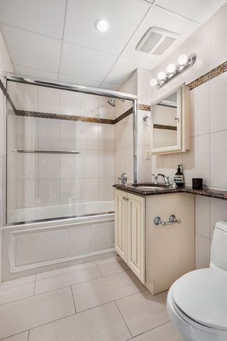 $770,000 | 199 Huron Street, Unit 3A | Greenpoint