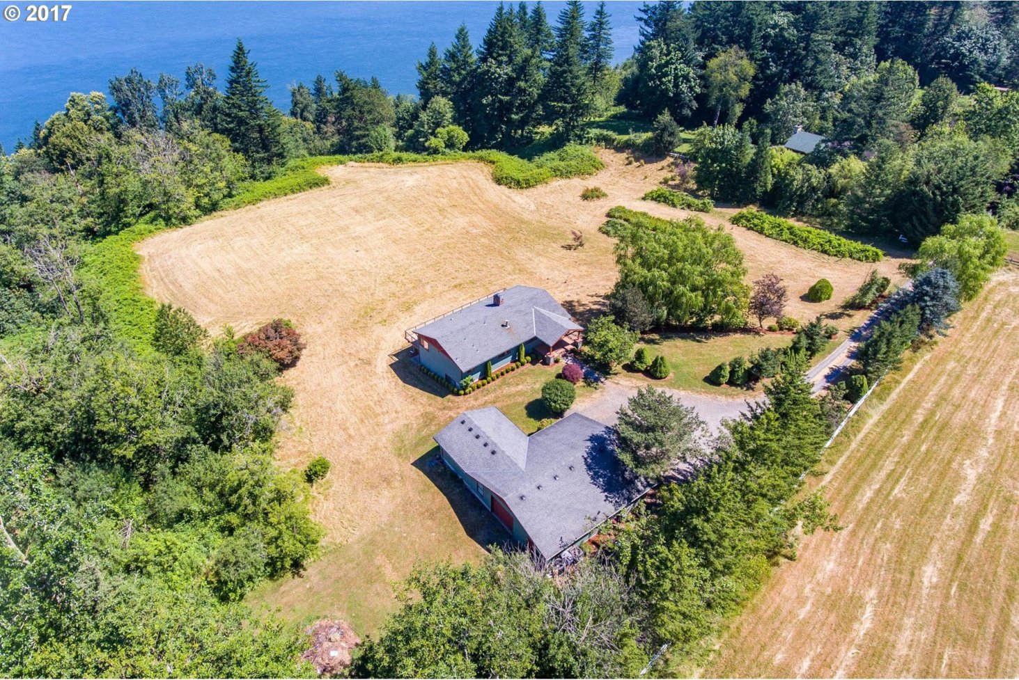2139 Northeast Corbett Hill Road Corbett, OR 97019 - Photo 11 of 31 Gallery Image 11