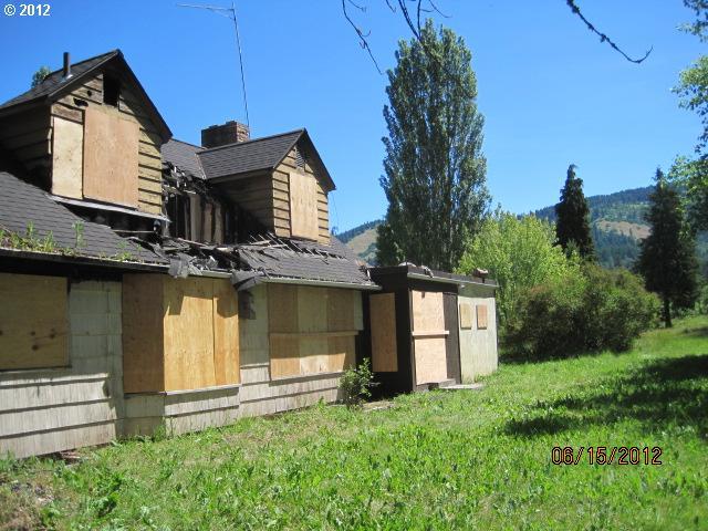 2960 Thomsen Road Hood River, OR 97031 - Photo 8 of 11 Gallery Image 8