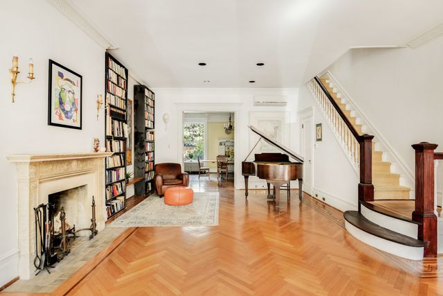 $2,050,000 | 149 Maple Street | Prospect Lefferts Gardens