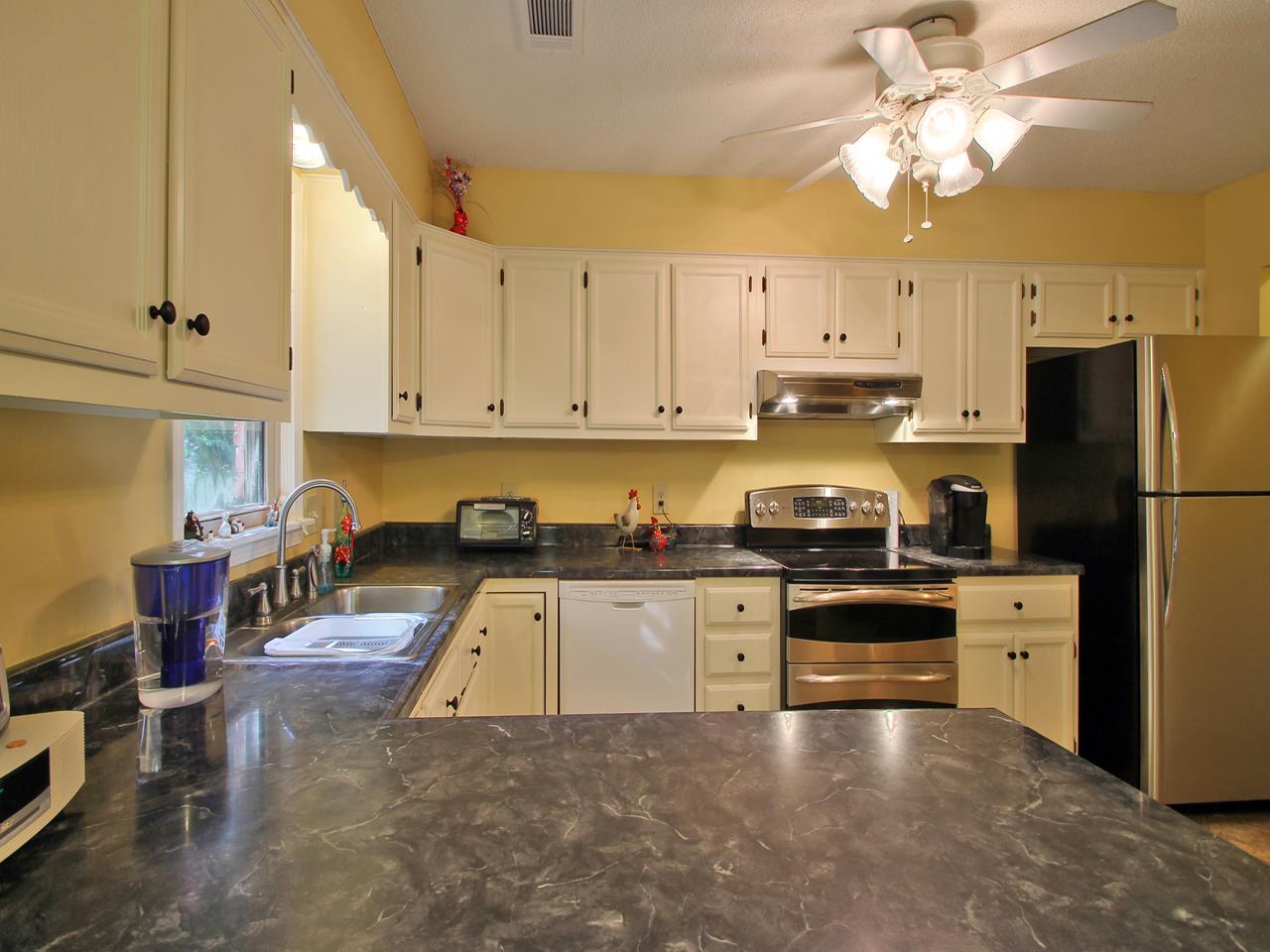 932 Moorefield Road Collierville, TN 38017 - Photo 5 of 21 Gallery Image 5
