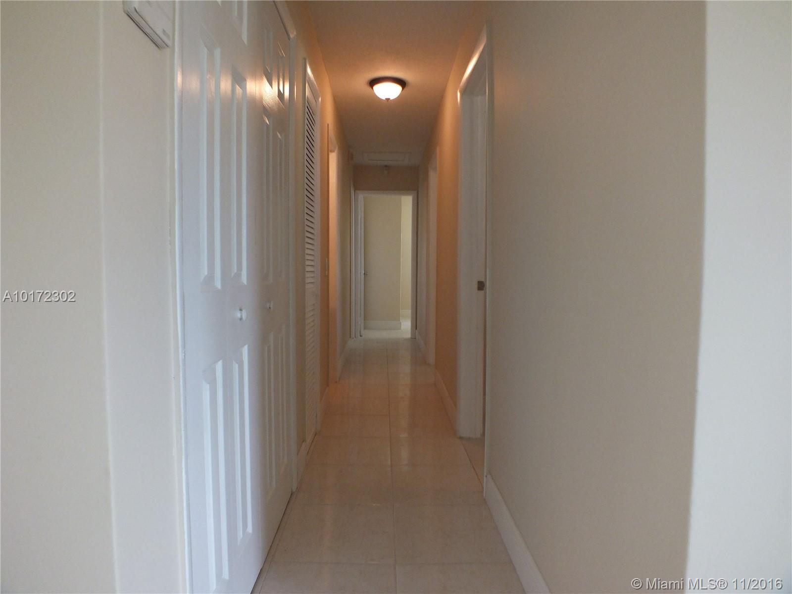 10801 Perry Drive Miami, FL 33176 - Photo 6 of 12