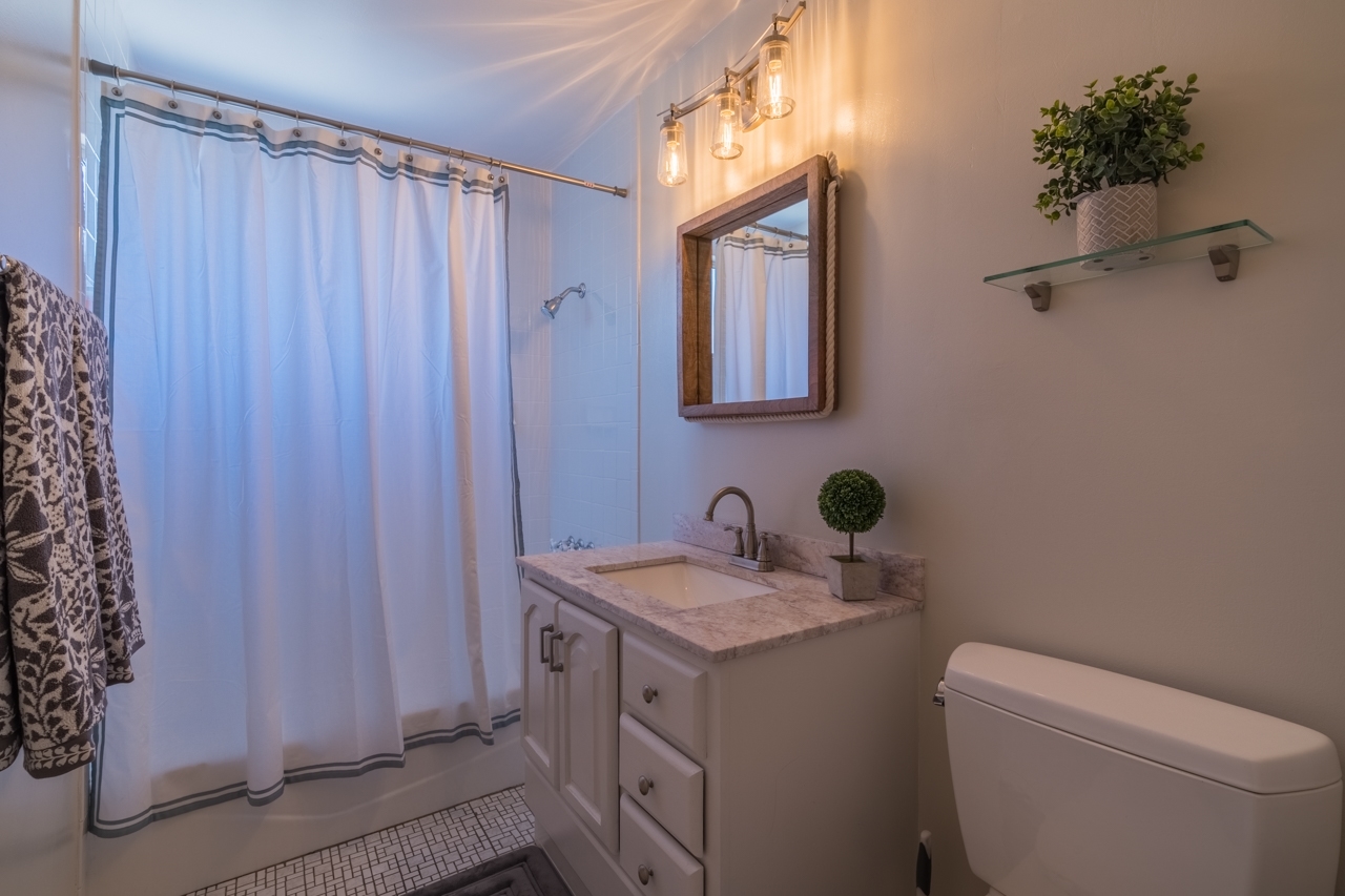 6250 Severin Drive La Mesa, CA 91942 - Photo 13 of 24