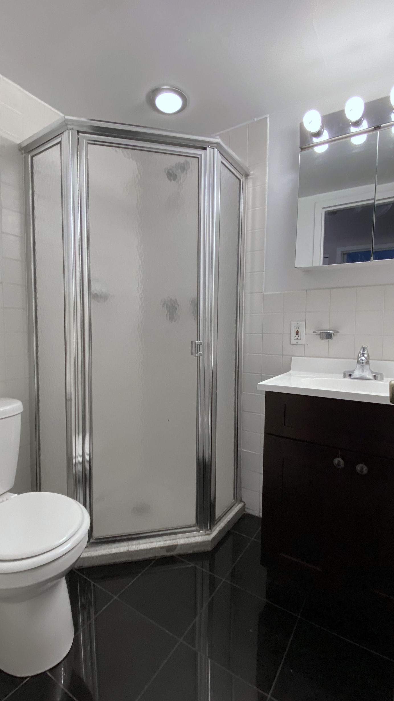 359 East 68th Street, Unit 5A Manhattan, NY 10065 - Photo 14 of 15