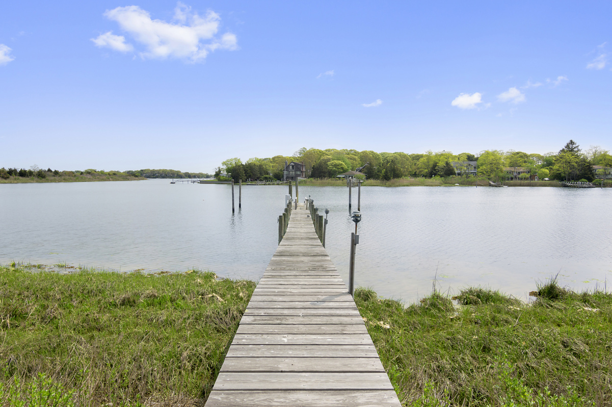 Sag Harbor Sag Harbor, NY 11963 - Photo 2 of 15