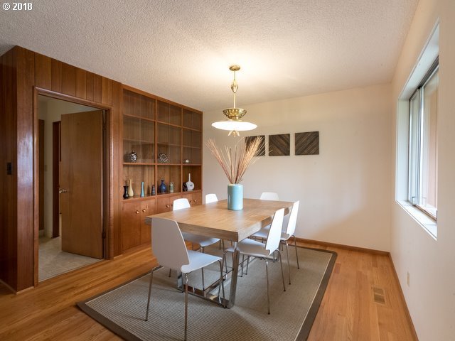 5120 Southwest Erickson Avenue Beaverton, OR 97005 - Photo 5 of 29