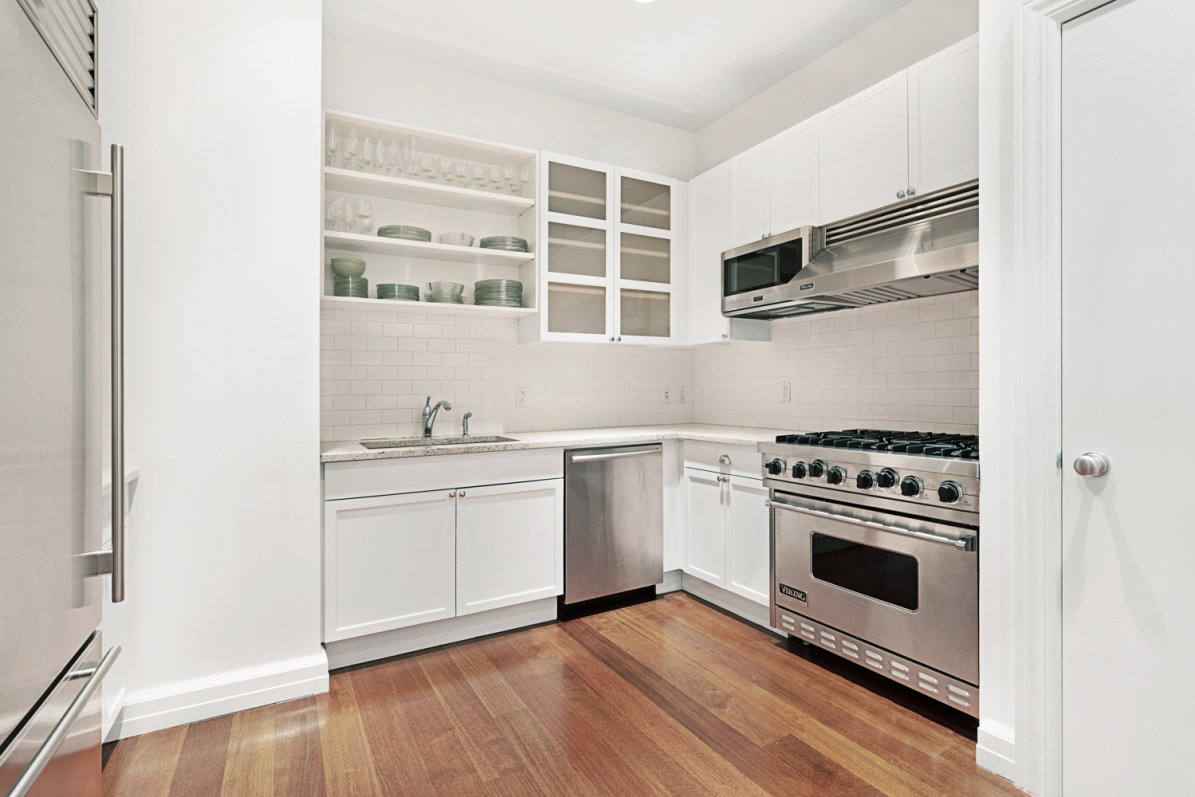 2112 Broadway, Unit 5F Manhattan, NY 10023 - Photo 5 of 9