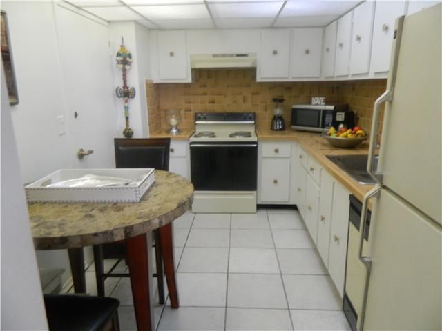 150 Southeast 25th Road, Unit 6G Miami, FL 33129 - Photo 10 of 14
