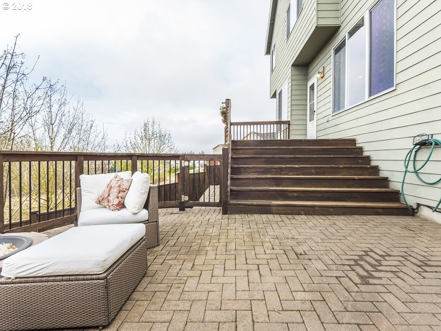 1131 Northwest Meriwether Court Camas, WA 98607 - Photo 26 of 32 Gallery Image 26