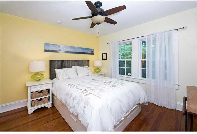 3571 Linden Lane Miami, FL 33133 - Photo 13 of 24