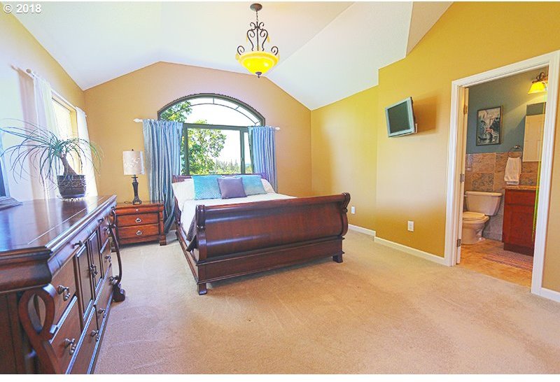 15152 South Loder Road Oregon City, OR 97045 - Photo 29 of 32 Gallery Image 29