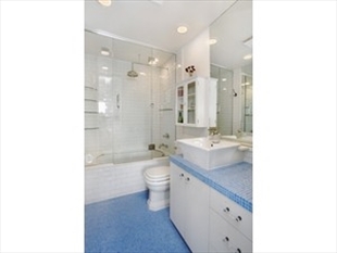 141 East 3rd Street, Unit 9D Manhattan, NY 10009 - Photo 5 of 5