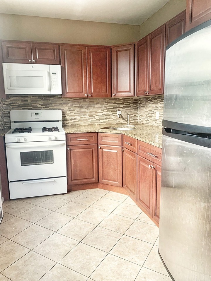 826 Barbey Street, Unit 2 Brooklyn, NY 11207 - Photo 1 of 3