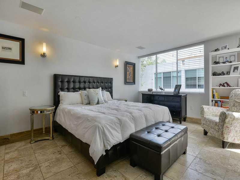 3272 Virginia Street, Unit A1 Coconut Grove, FL 33133 - Photo 16 of 24