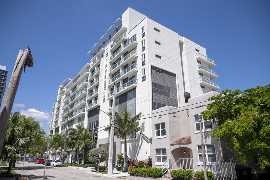 26 EDGEWATER 321 NE 26th St, Miami, FL 33137 - Photo 2 of 2