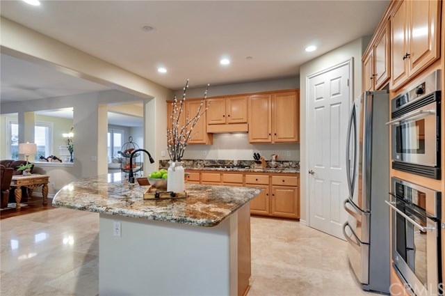 1740 Oakridge Drive Corona, CA 92882 - Photo 13 of 45