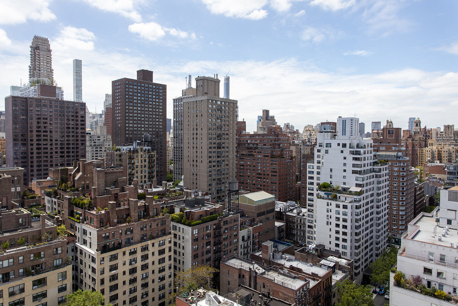 255 East 74th Street, Unit 19A Manhattan, NY 10021 - Photo 25 of 30