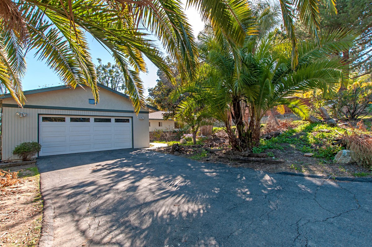 232 Rancho Santa Fe Road Encinitas, CA 92024 - Photo 1 of 18