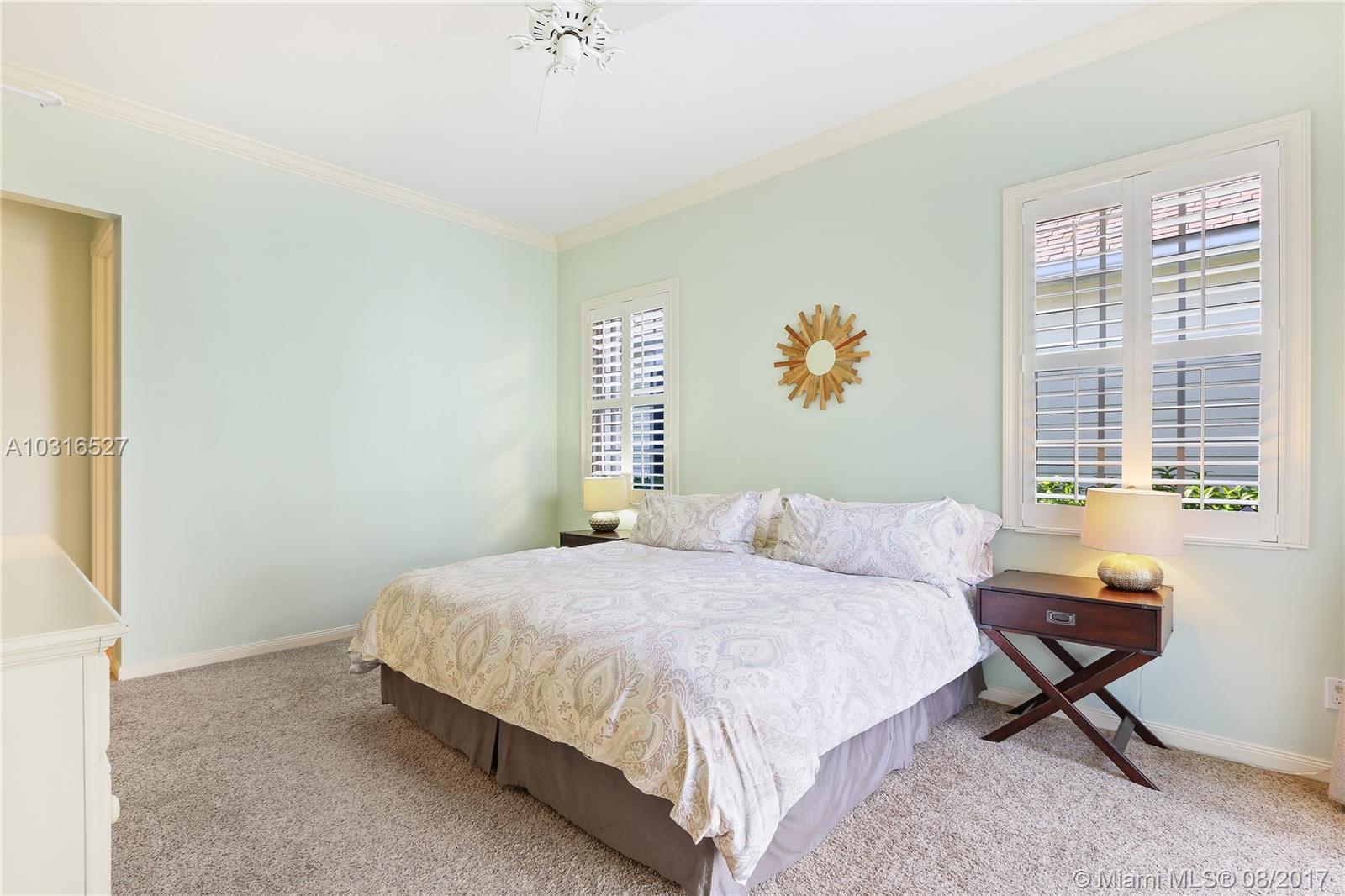 271 Barbados Drive Jupiter, FL 33458 - Photo 18 of 33