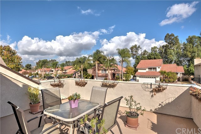 19 Deer Creek Road Phillips Ranch, CA 91766 - Photo 5 of 42