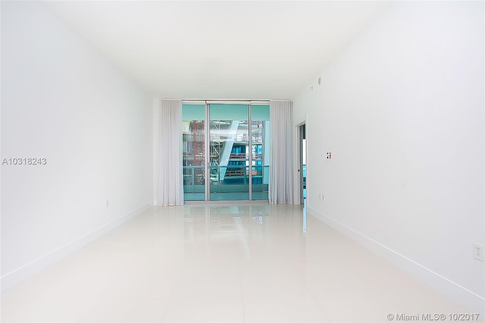 900 Biscayne Boulevard, Unit 4510 Miami, FL 33132 - Photo 13 of 15