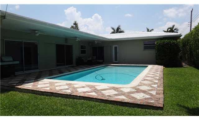 1115 Hardee Road Coral Gables, FL 33146 - Photo 16 of 19