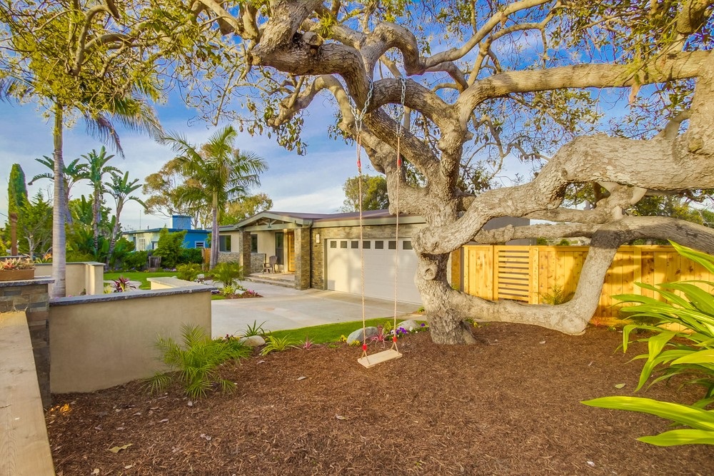 631 Stratford Drive Encinitas, CA 92024 - Photo 17 of 25