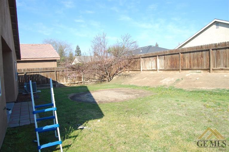 3800 Ridgemont Street Bakersfield, CA 93313 - Photo 13 of 17 Gallery Image 13