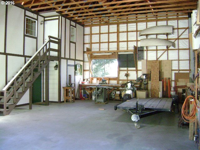 16867 Thompson Road Brookings, OR 97415 - Photo 24 of 28 Gallery Image 24
